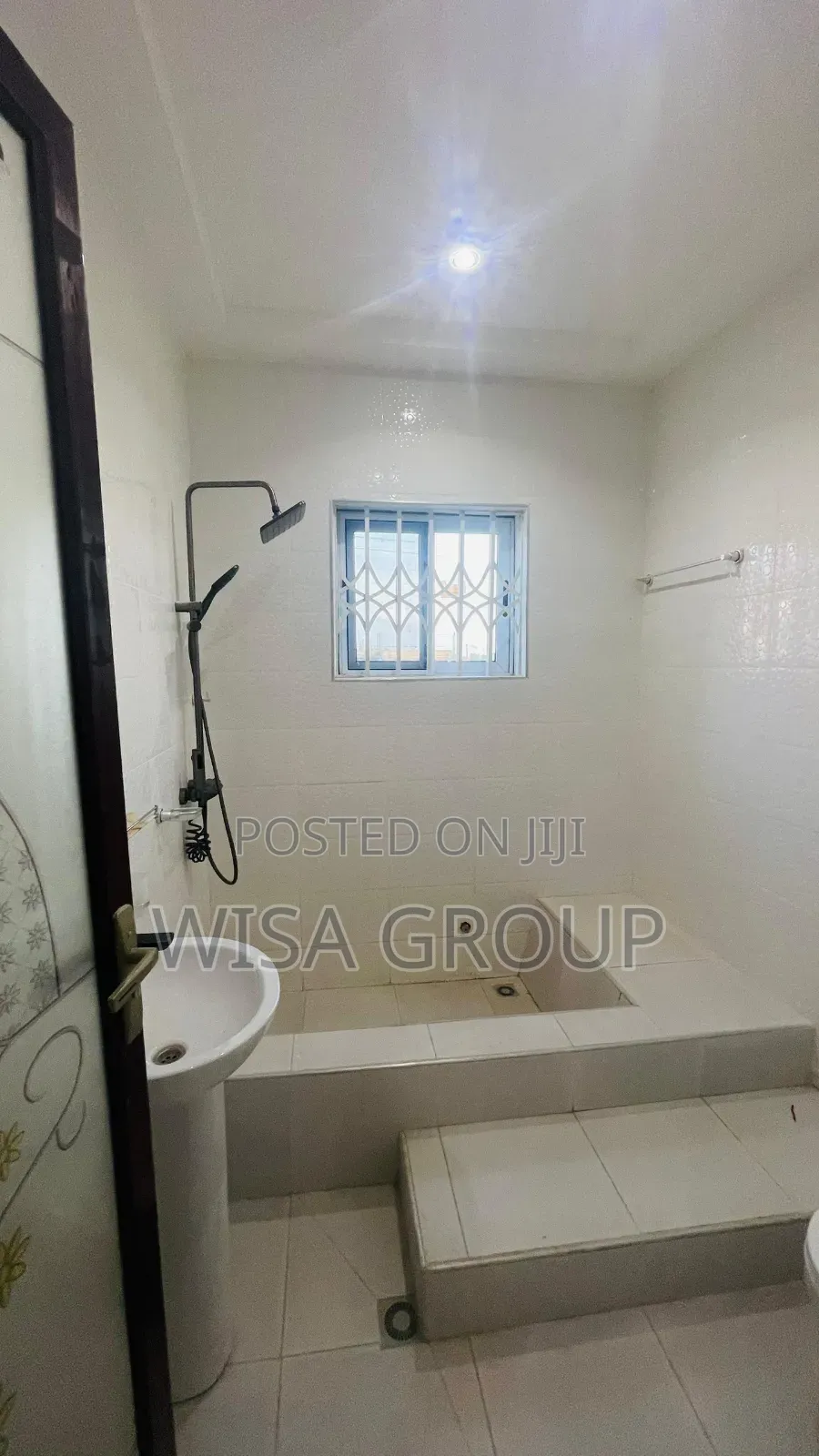 4bdrm House in Wisa Group, Accra Metropolitan for rent