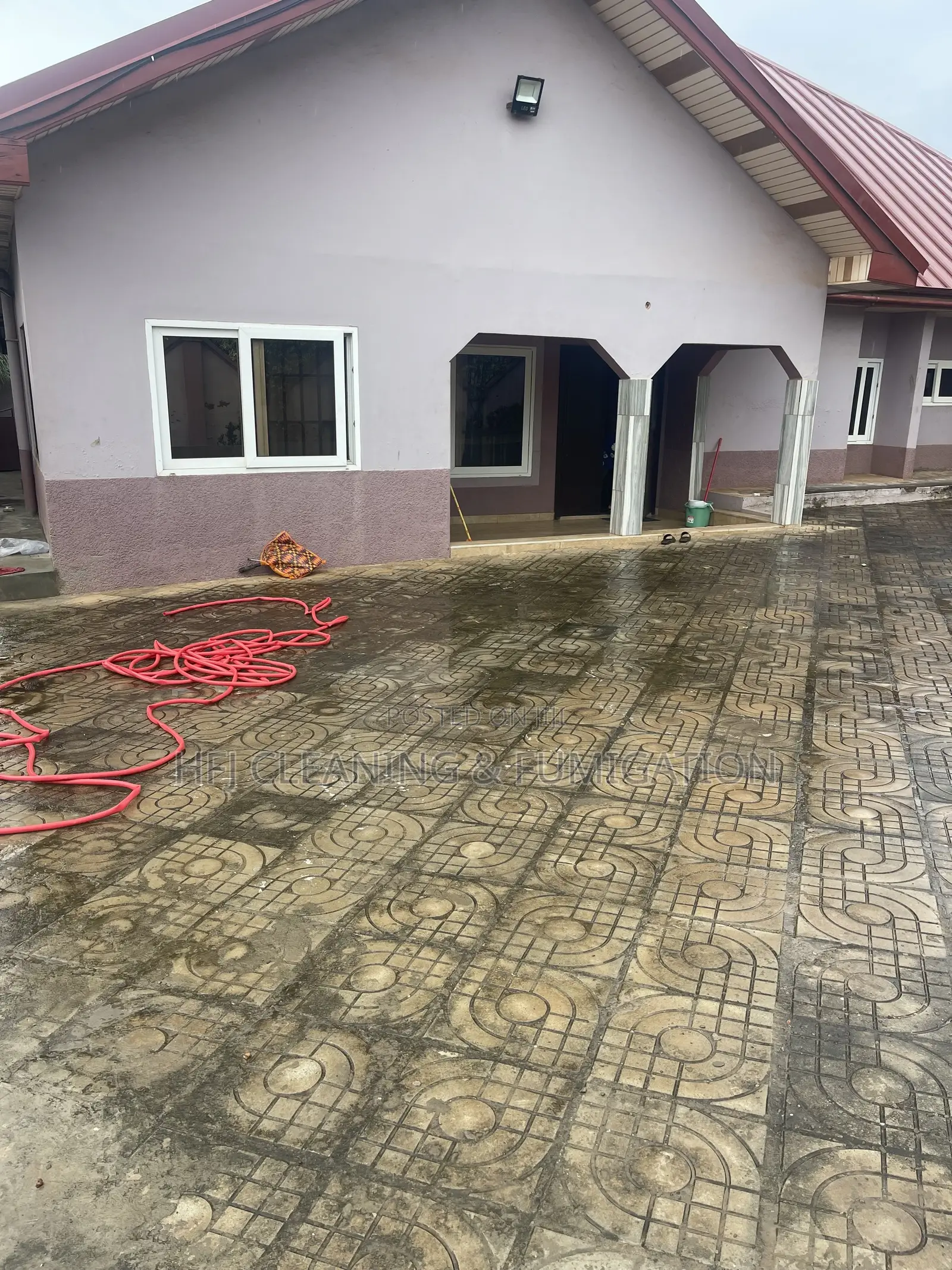 Compound Pressure Washing