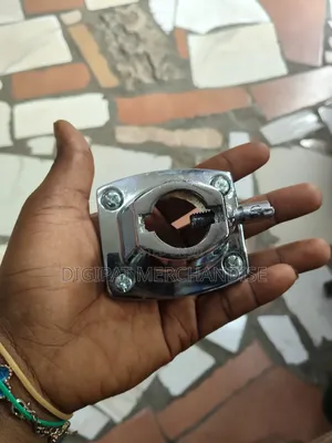Floor Tom Holder