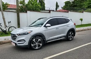 Hyundai Tucson 2017 Silver