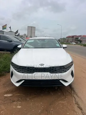 Kia K5 2022 White