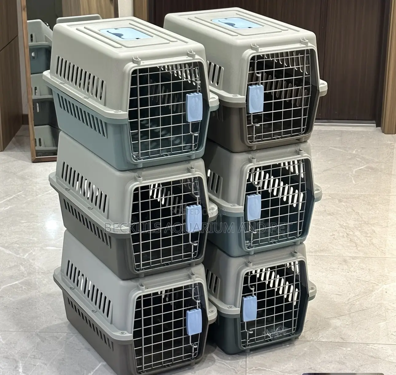 Plain Plastic Airline Pets Cage