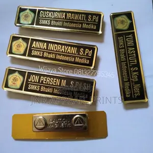 Doming Name Tag