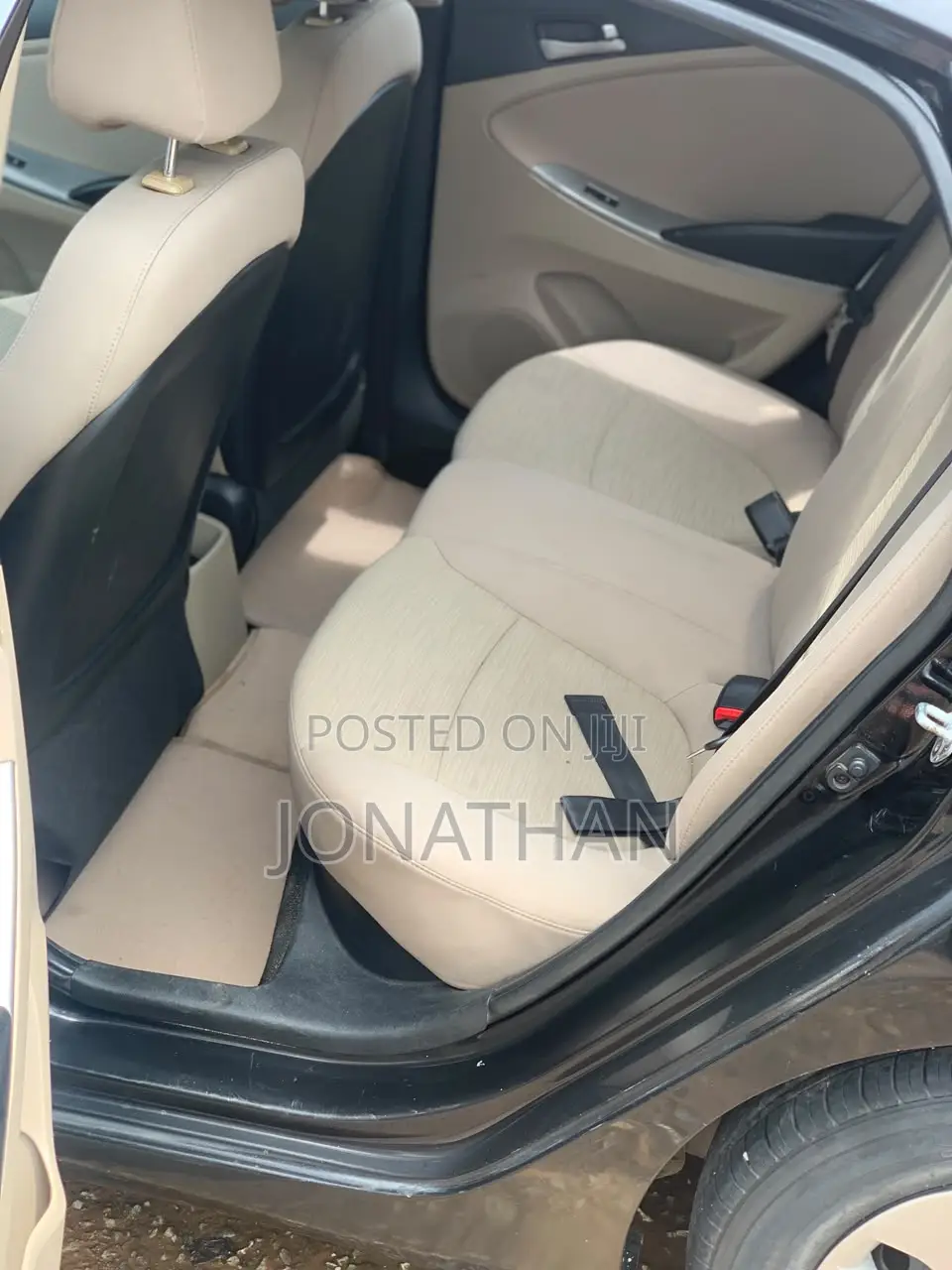 Hyundai Accent 2016 Black
