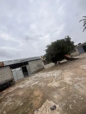 5bdrm House in Dansoman for rent