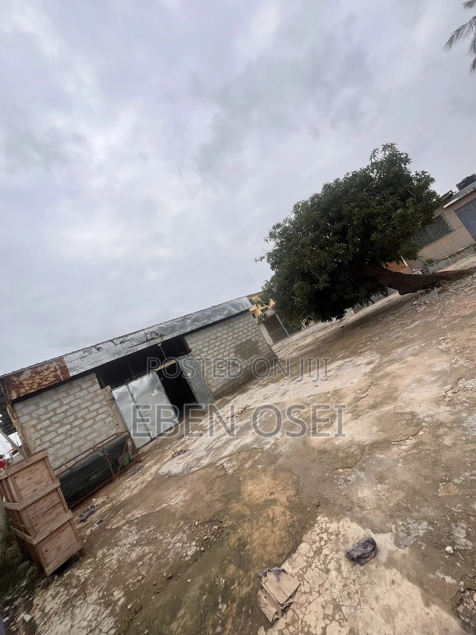 5bdrm House in Dansoman for rent