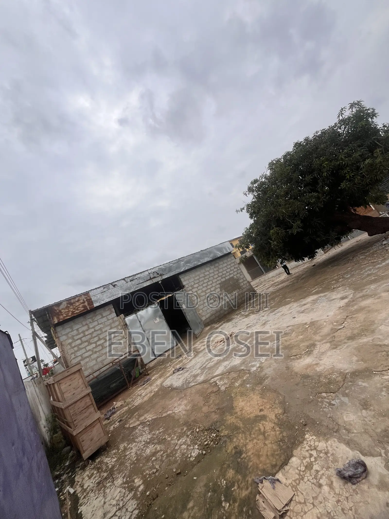 5bdrm House in Dansoman for rent