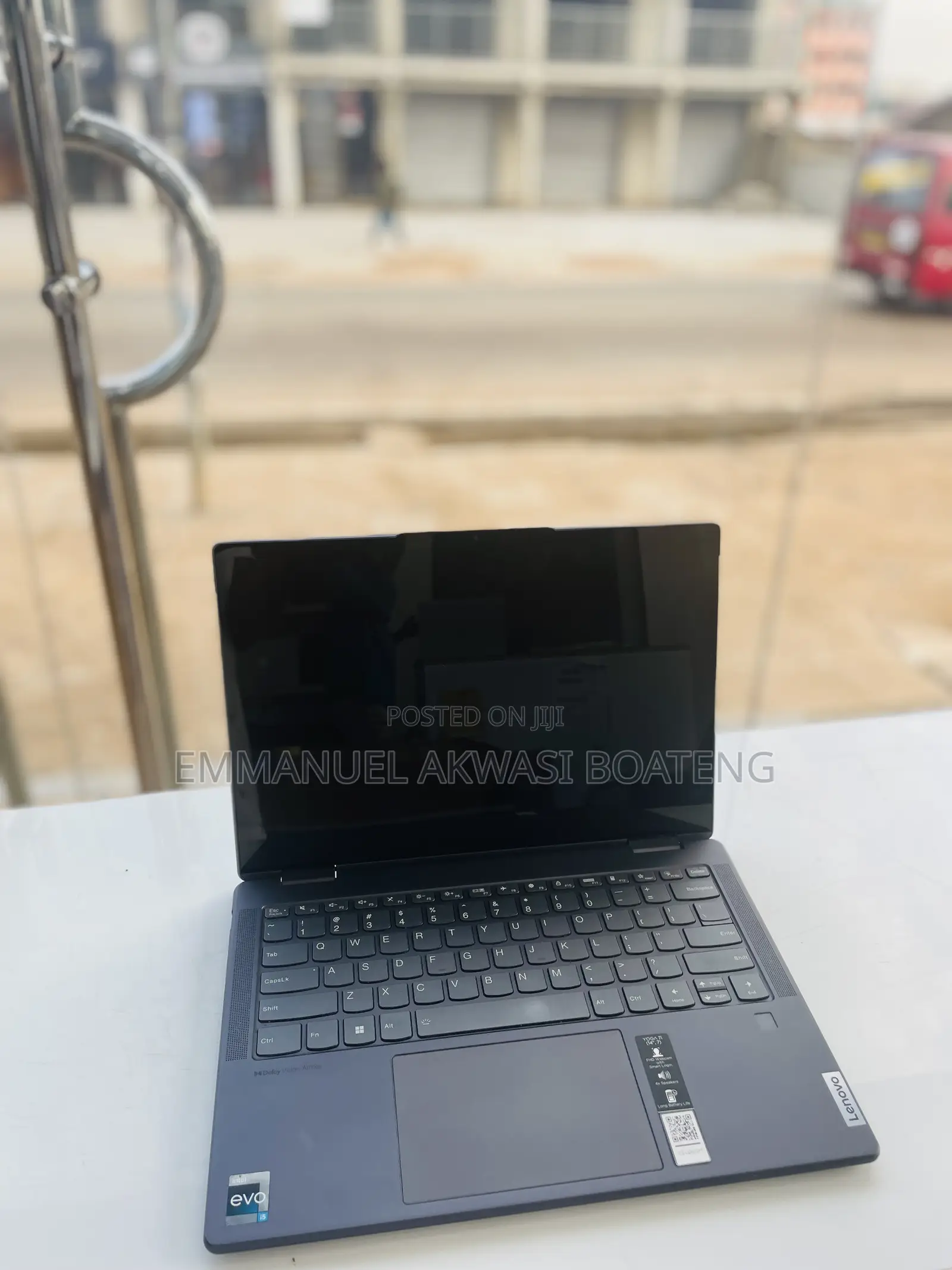 New Laptop Lenovo Yoga 7i 8GB Intel Core i5 SSD 512GB