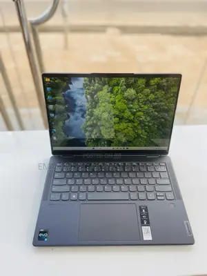 New Laptop Lenovo Yoga 7i 8GB Intel Core i5 SSD 512GB