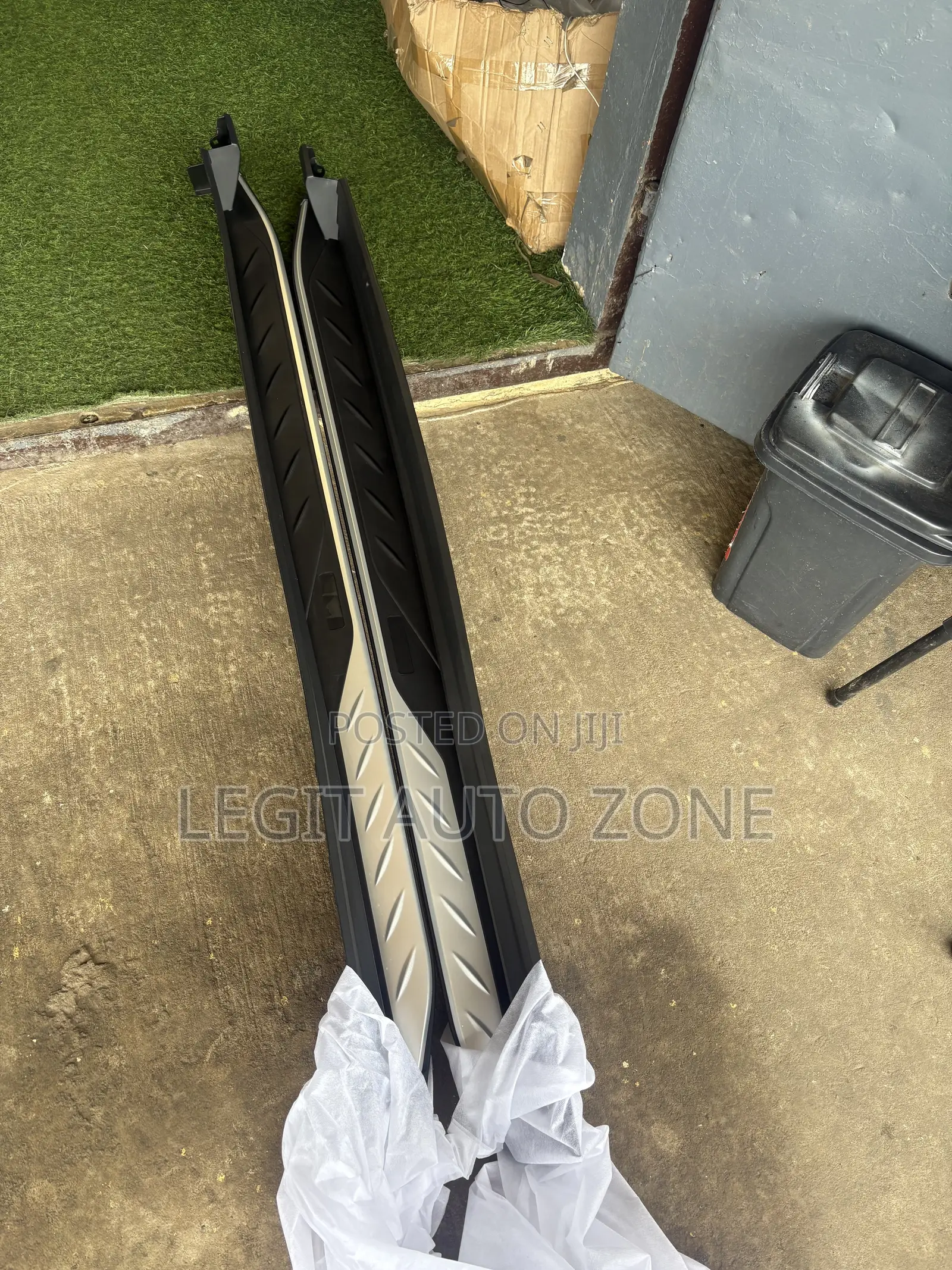 Toyota Rav4 2019,2020,2021,2022,2023, Side Stepper Available