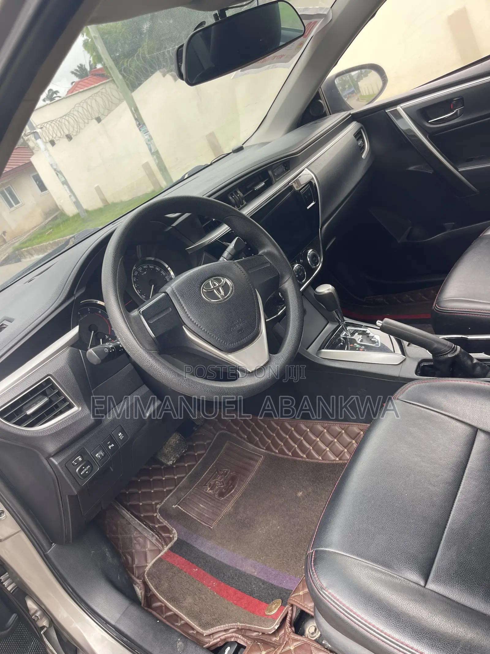 Toyota Corolla 2017 Gray