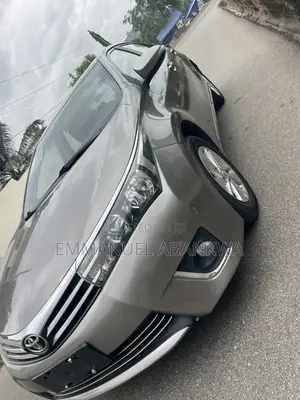 Toyota Corolla 2017 Gray