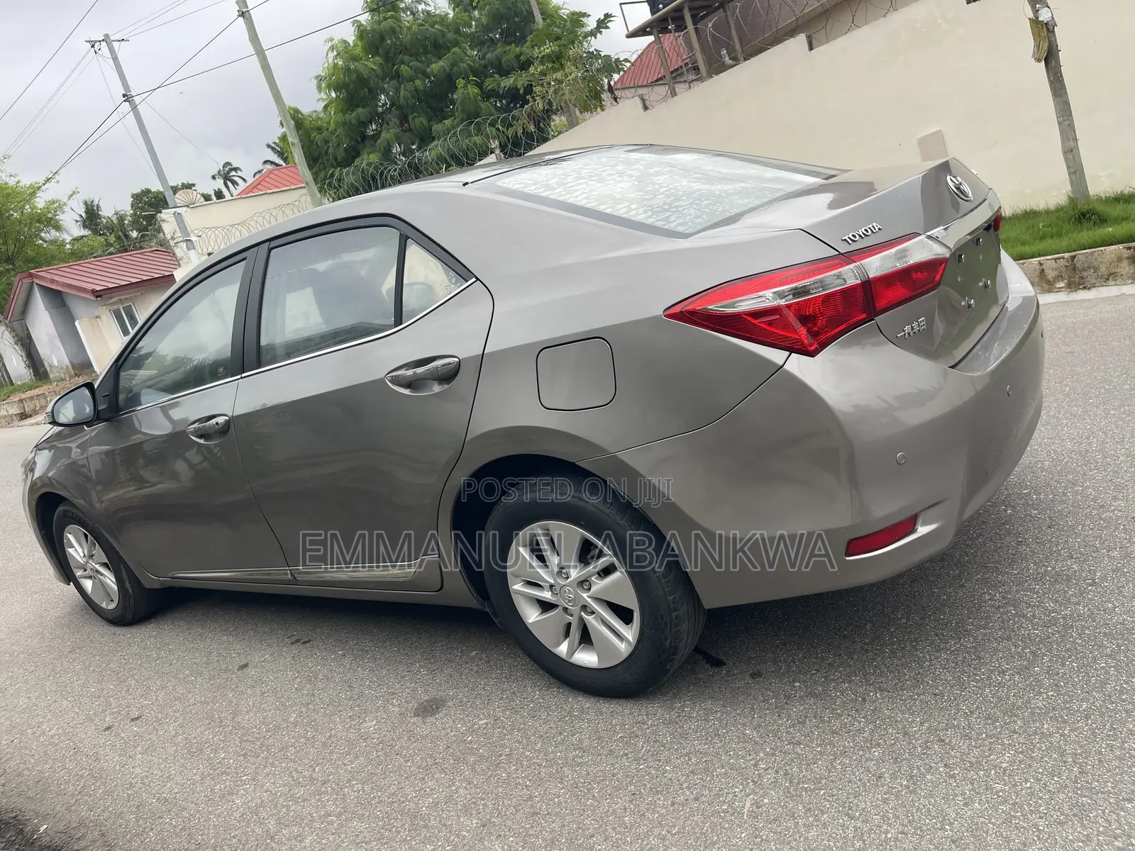Toyota Corolla 2017 Gray