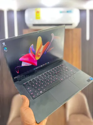 Laptop Razer Blade Advanced 32GB Intel Core i7 SSD 1T