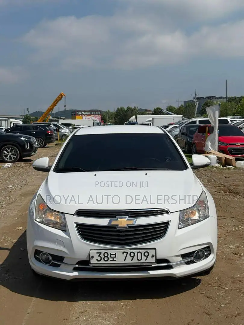 Chevrolet Cruze 1LT 4dr Sedan (1.4L 4cyl Turbo 6A) 2014 White