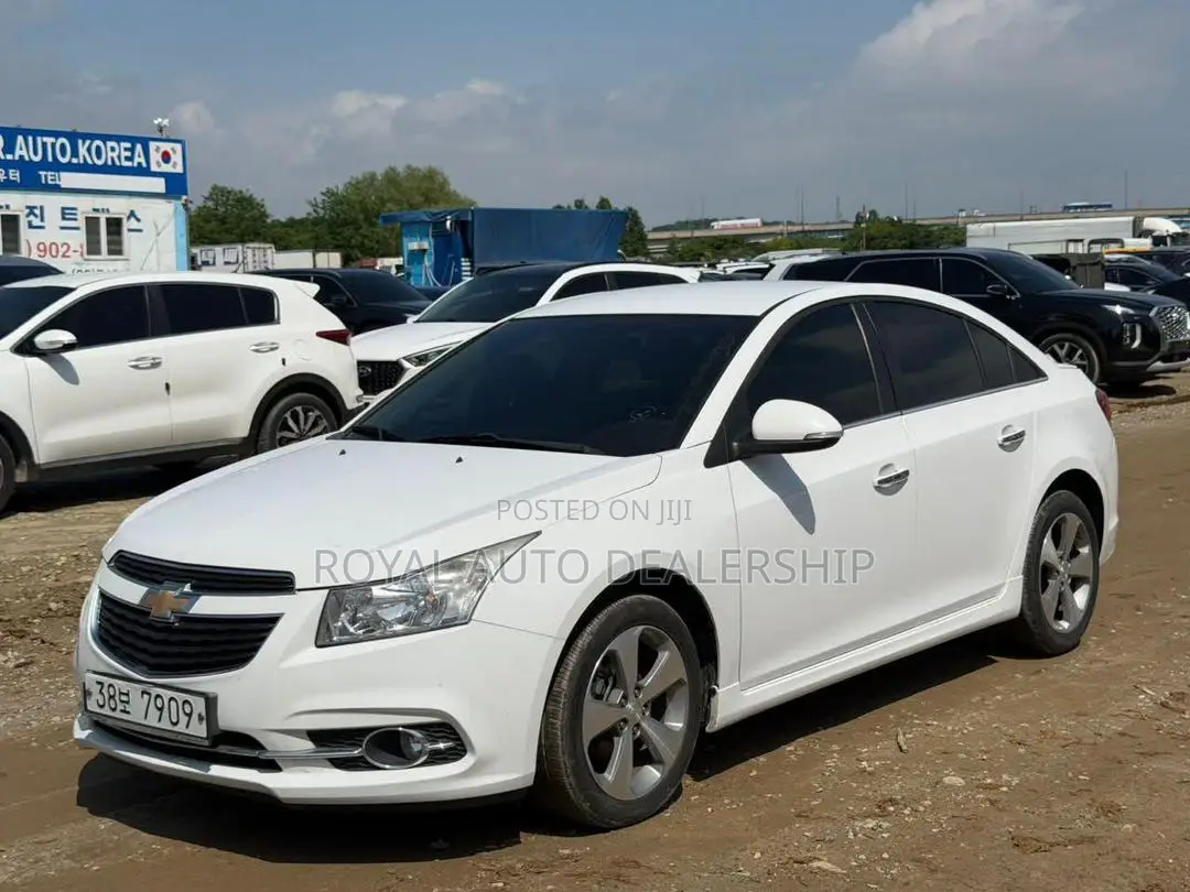 Chevrolet Cruze 1LT 4dr Sedan (1.4L 4cyl Turbo 6A) 2014 White