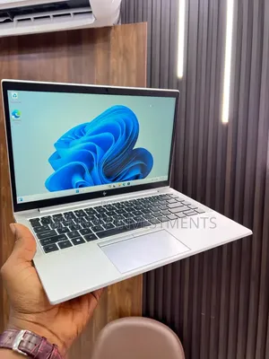 Laptop HP EliteBook 845 G8 16GB AMD Ryzen 5 SSD 256GB
