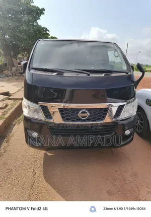 Nissan Caravan (Urvan) 2014 Black
