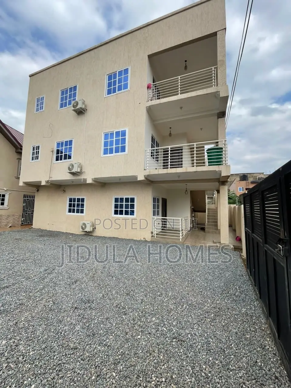 3bdrm Apartment in Adenta Sakora for rent