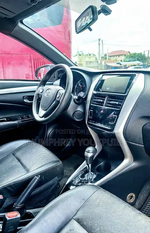 Toyota Yaris 2020 Black