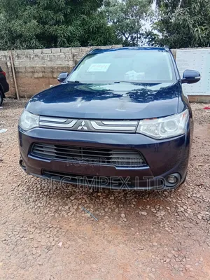 Mitsubishi Outlander 2.4 PHEV AWD 2013 Blue
