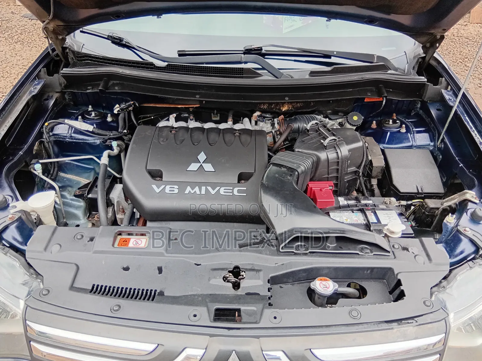 Mitsubishi Outlander 2.4 PHEV AWD 2013 Blue