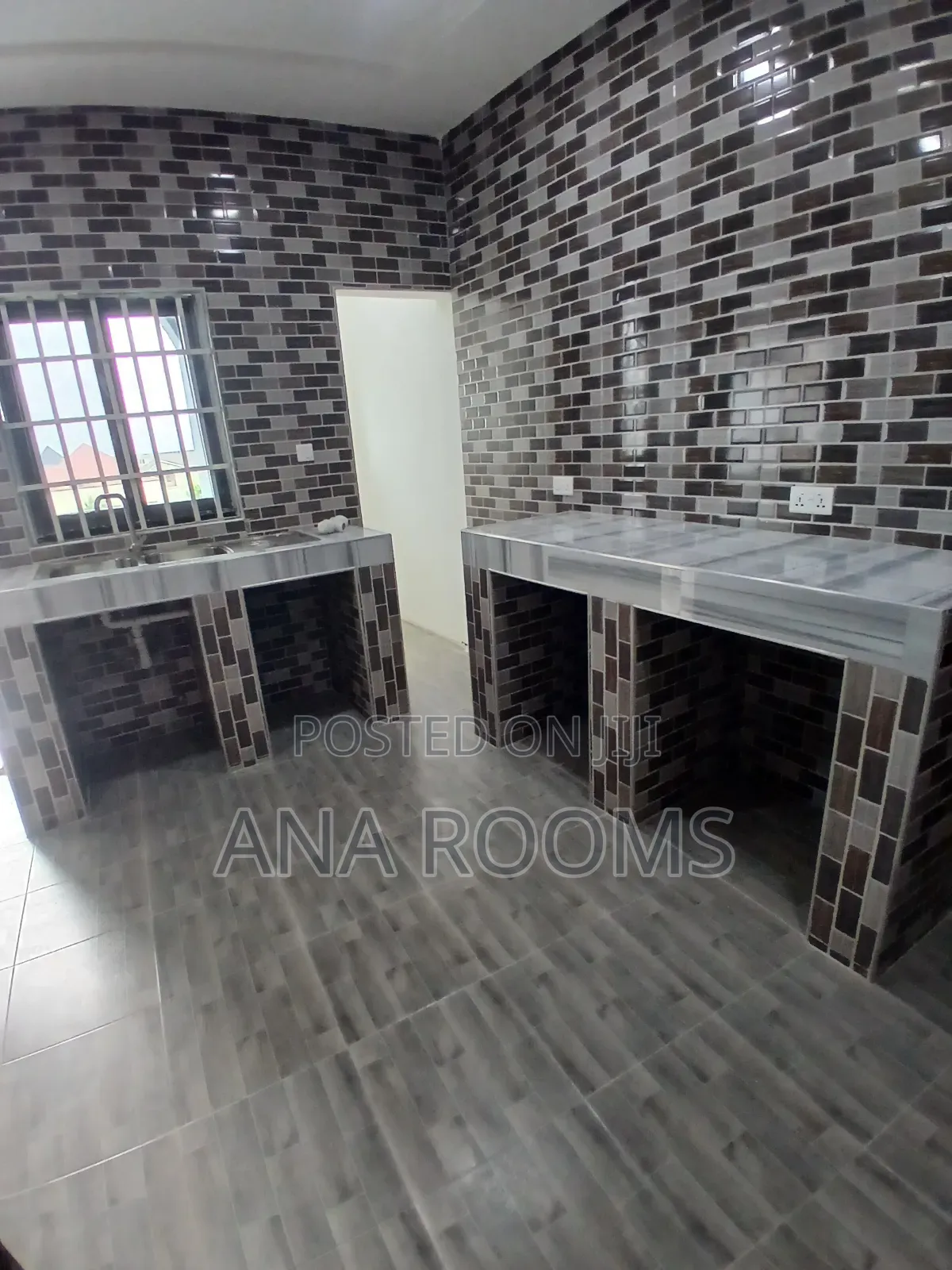 3bdrm Apartment in Community  22, Tema Metropolitan for rent