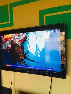 40inches Samsung LCD Digital Tv