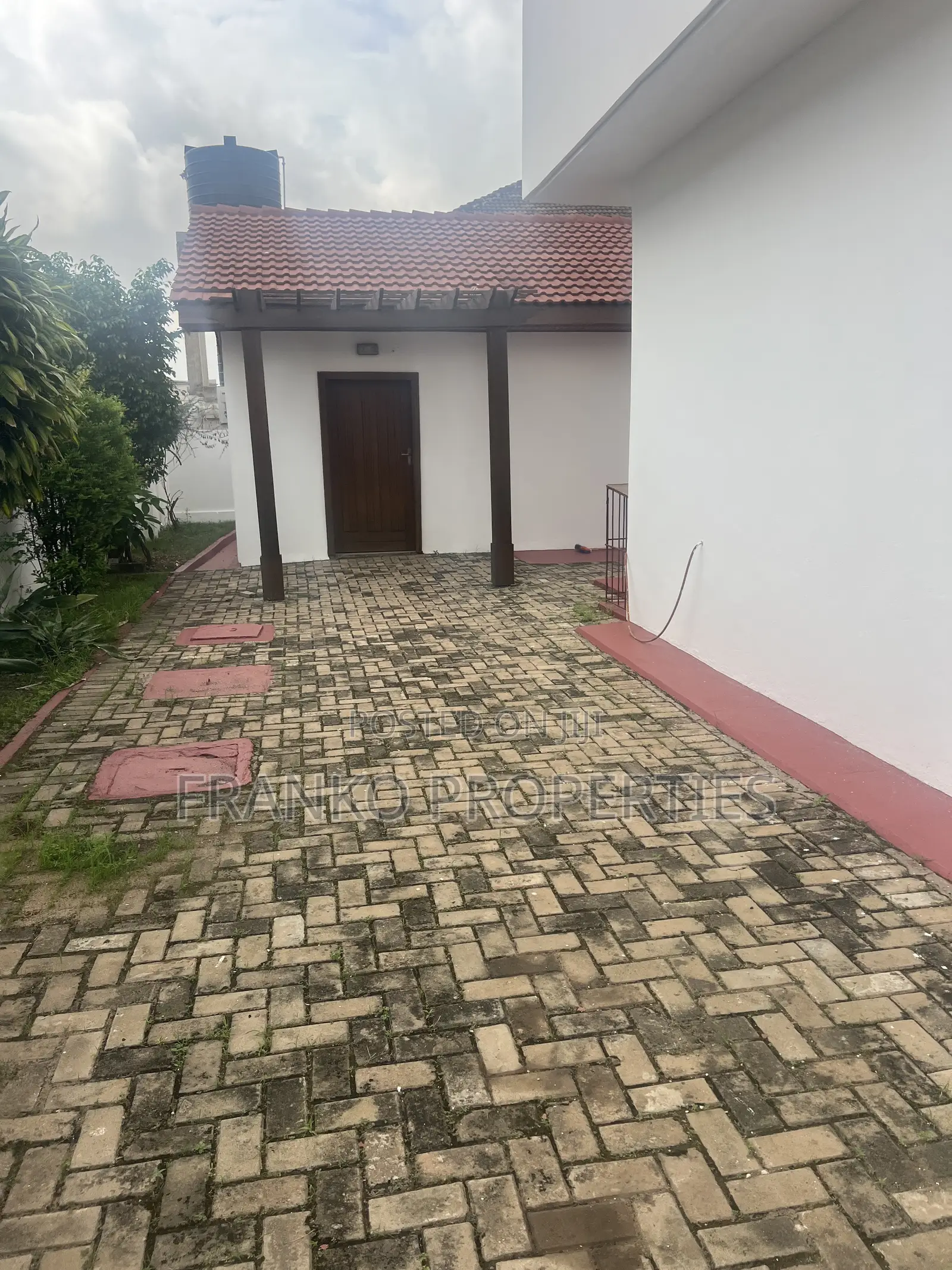 3bdrm House in Franko Properties, Otano for rent