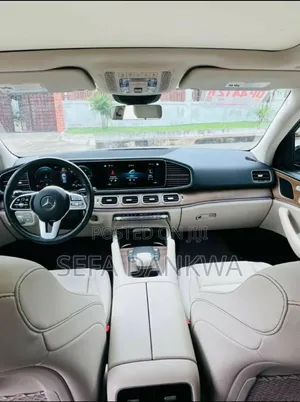 Mercedes-Benz GLE-Class 2022 White