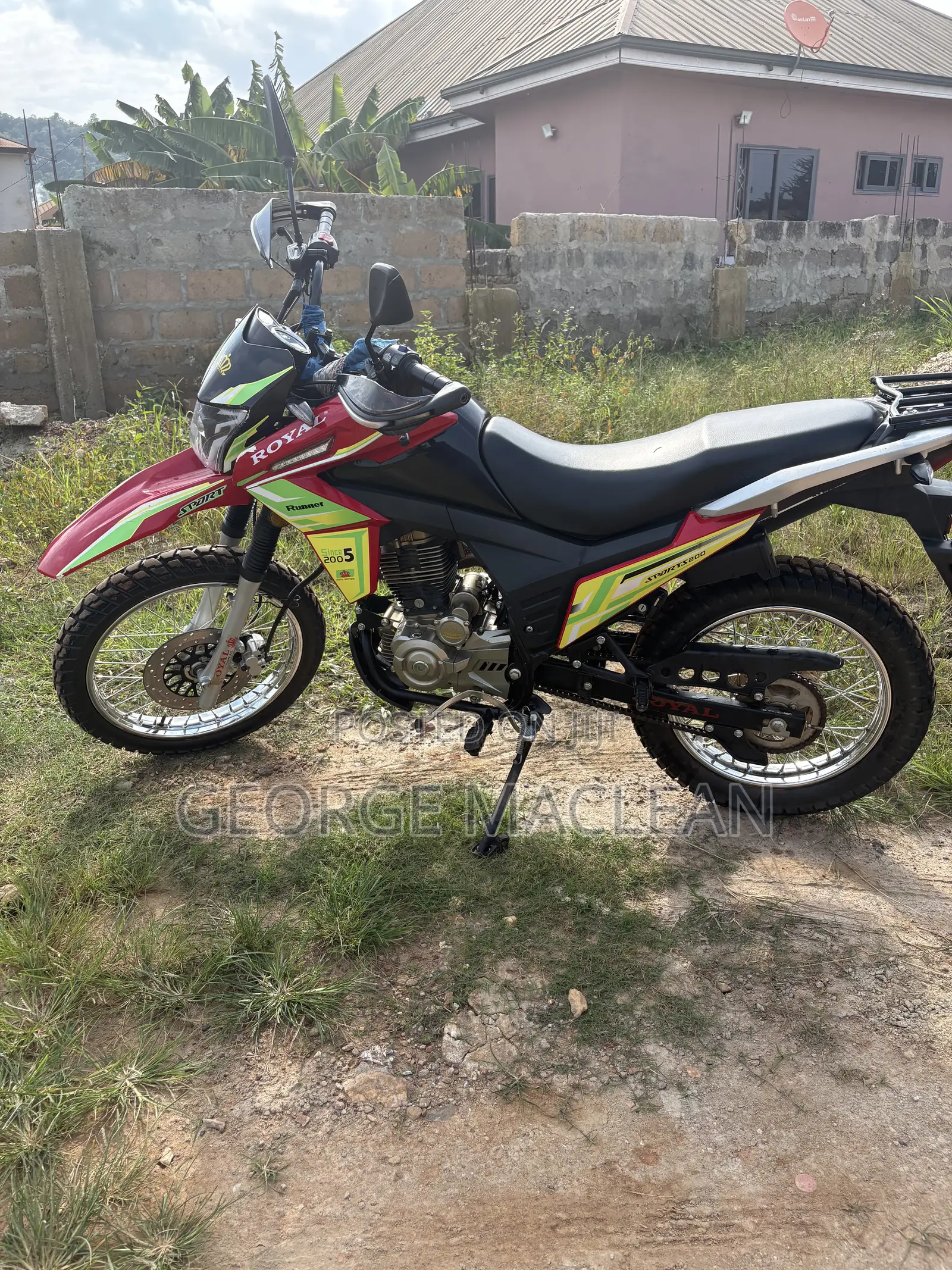 Royal Motorcycle 2025 Red