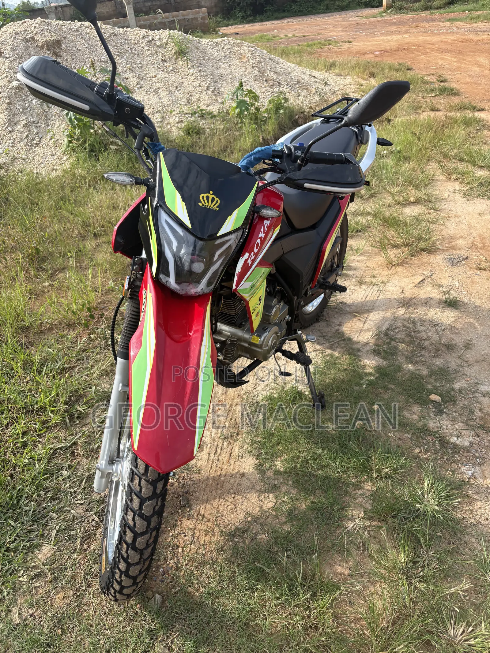 Royal Motorcycle 2025 Red