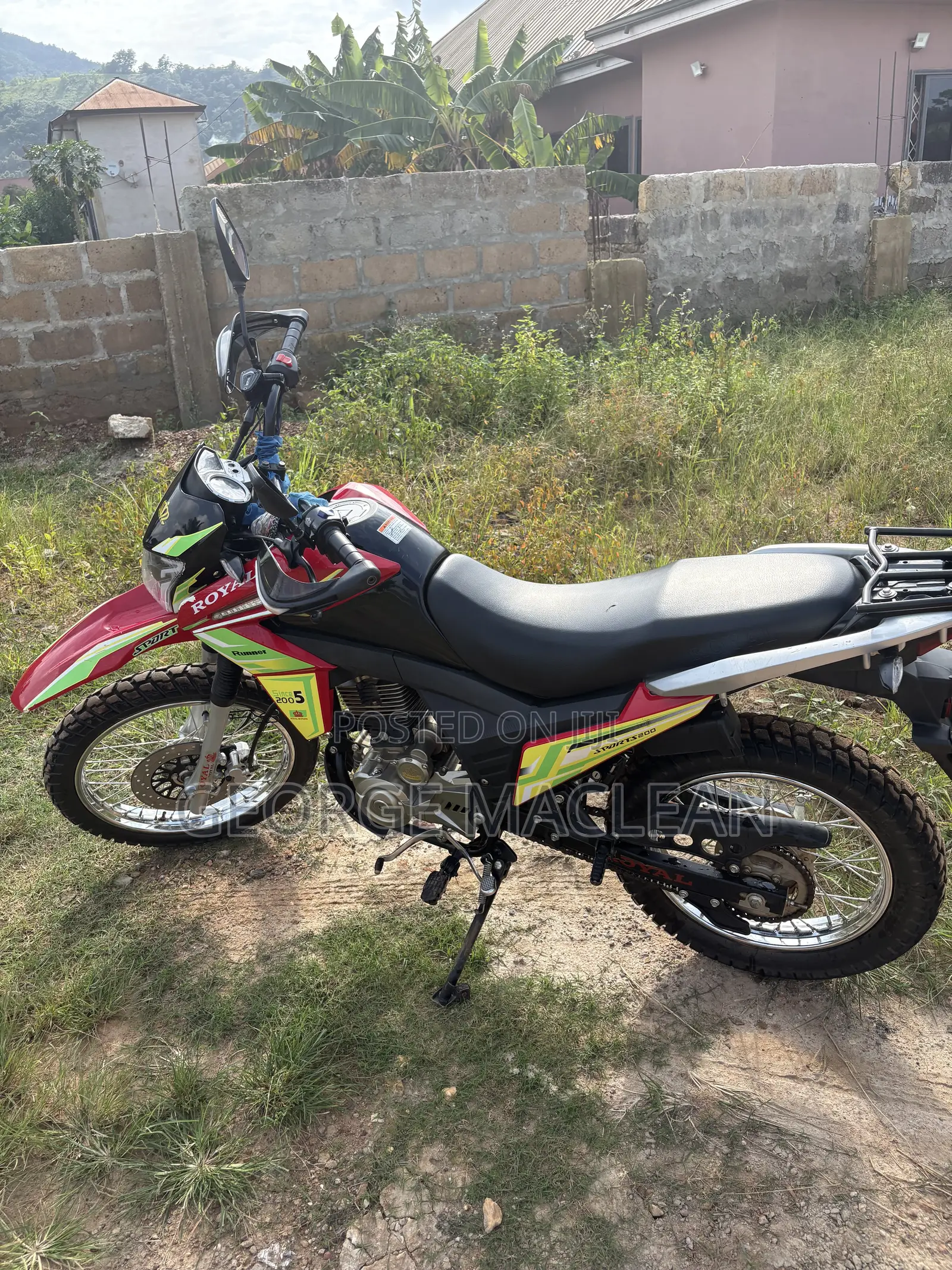 Royal Motorcycle 2025 Red