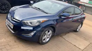 Hyundai Elantra Limited Sedan FWD (1.8L 4cyl 6A) 2016 Blue