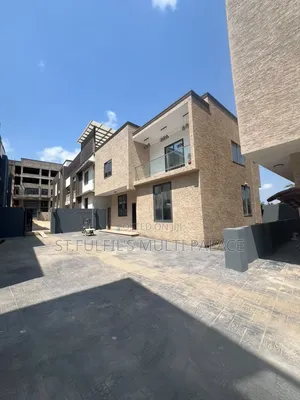 3bdrm Townhouse/Terrace in Madina Ritz Junction, SDA Area for sale