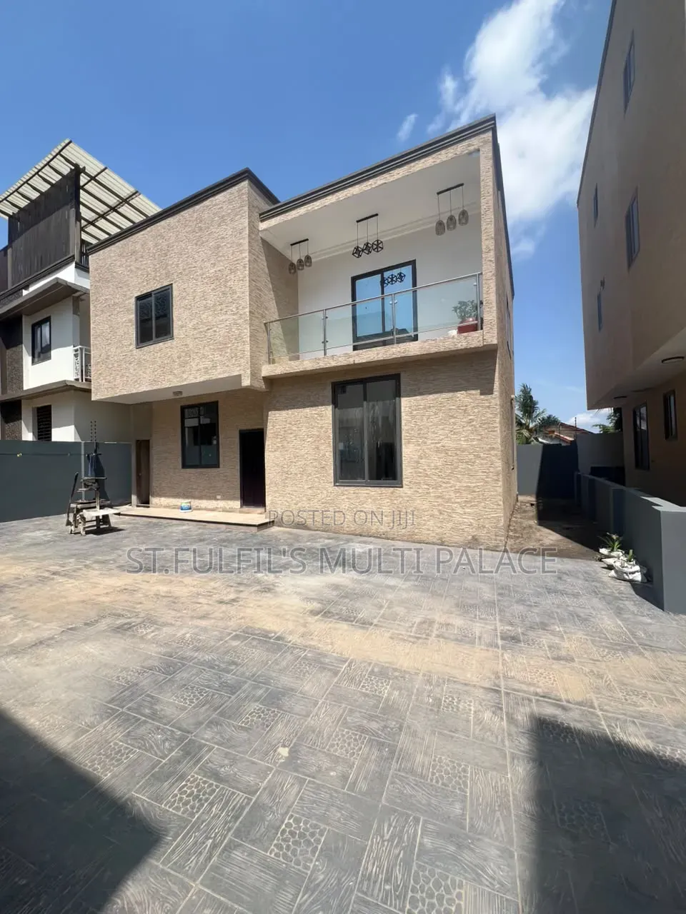 3bdrm Townhouse/Terrace in Madina Ritz Junction, SDA Area for sale
