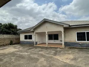 Furnished 5bdrm House in Ayi Mensah, Accra Metropolitan for sale
