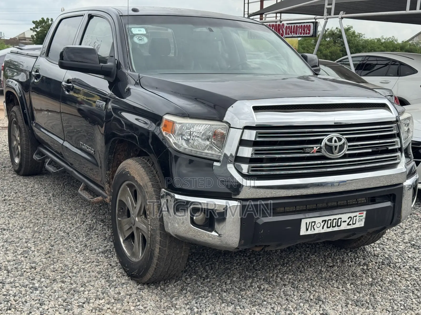 Toyota Tundra 2016 Black