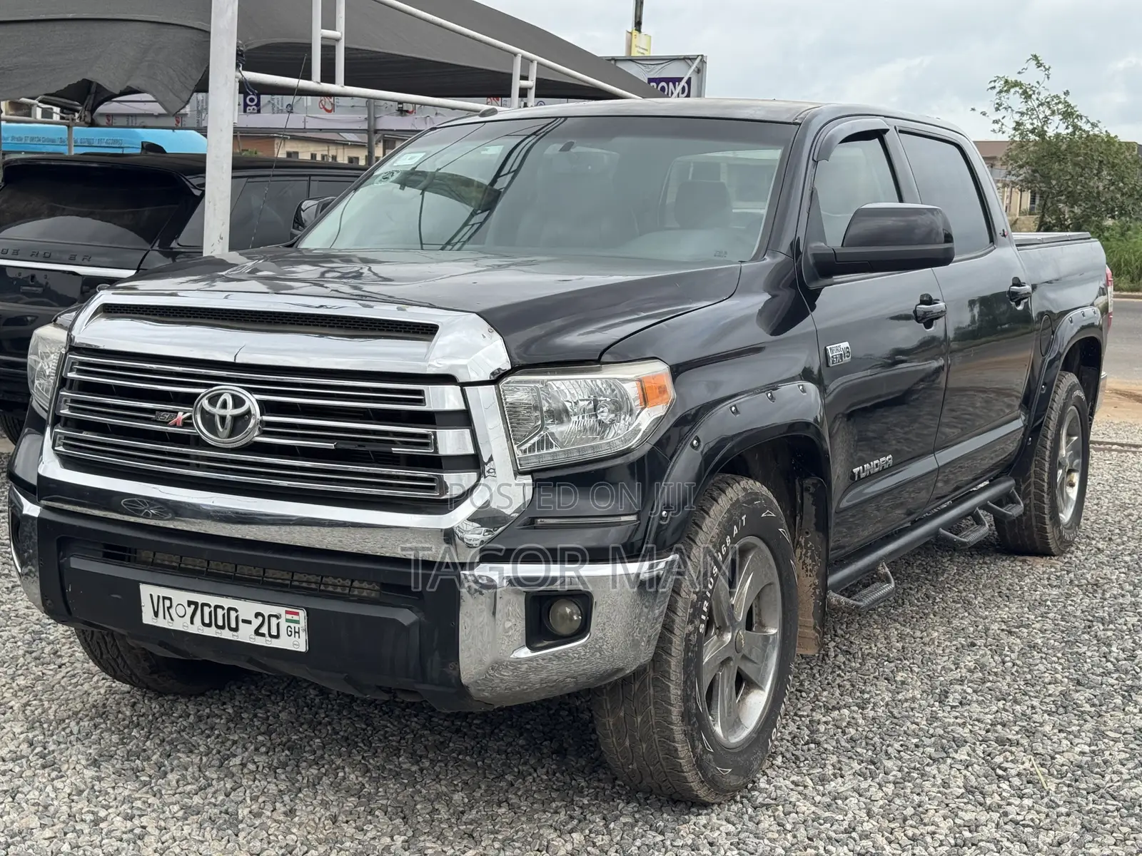 Toyota Tundra 2016 Black