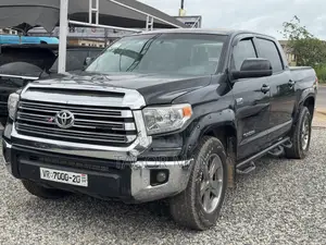 Toyota Tundra 2016 Black