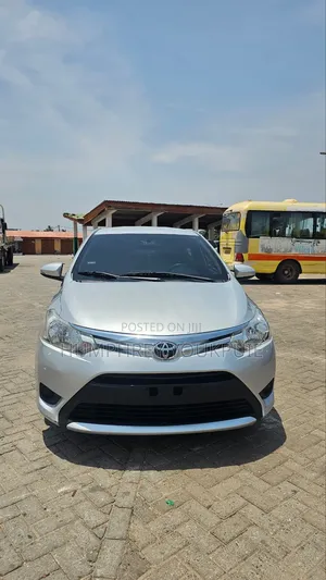 Toyota Vios 2017 Silver