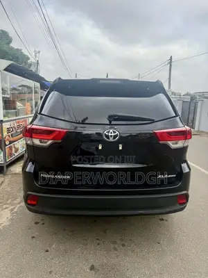 Toyota Highlander 2018 Black
