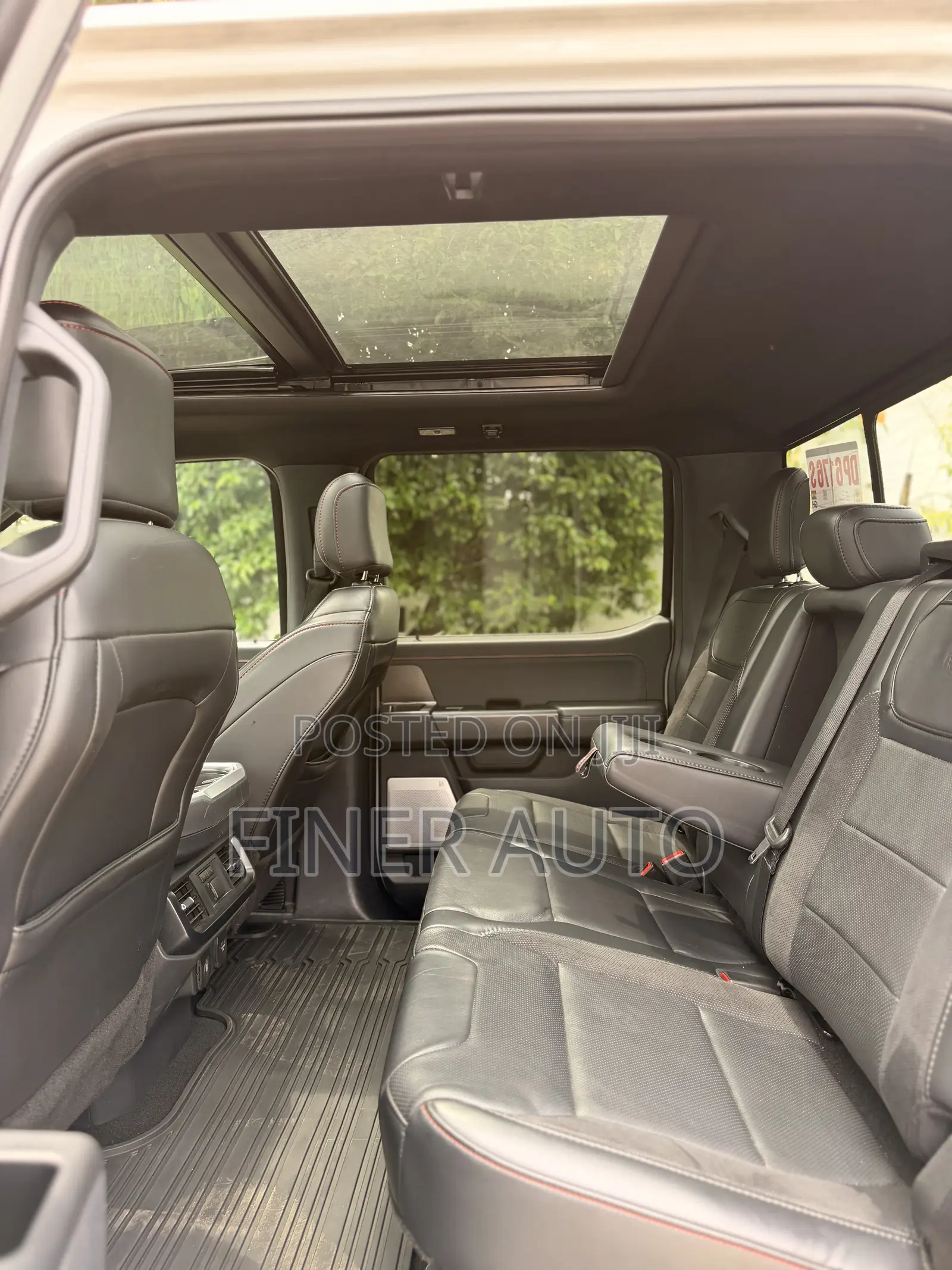 Ford F-150 Raptor 2024 Gray
