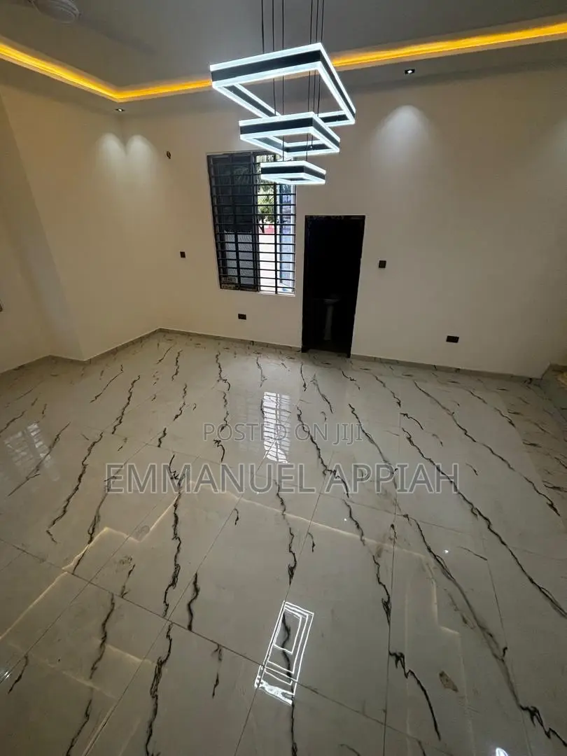 4bdrm House in Abokobi for sale