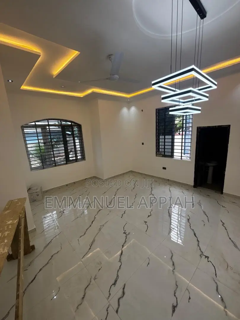 4bdrm House in Abokobi for sale