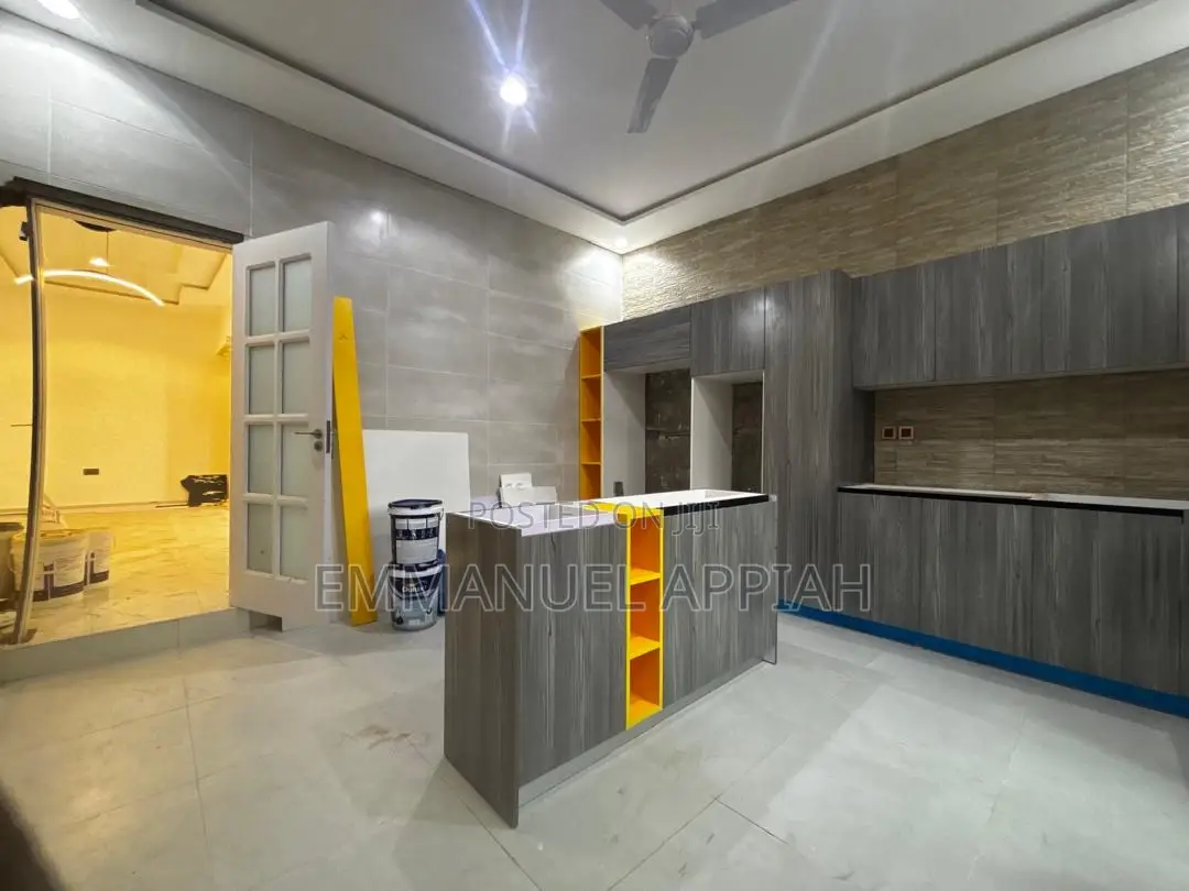4bdrm House in Abokobi for sale