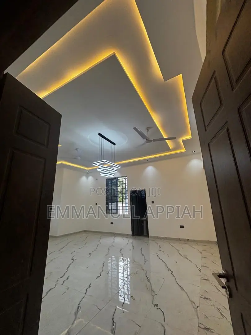 4bdrm House in Abokobi for sale