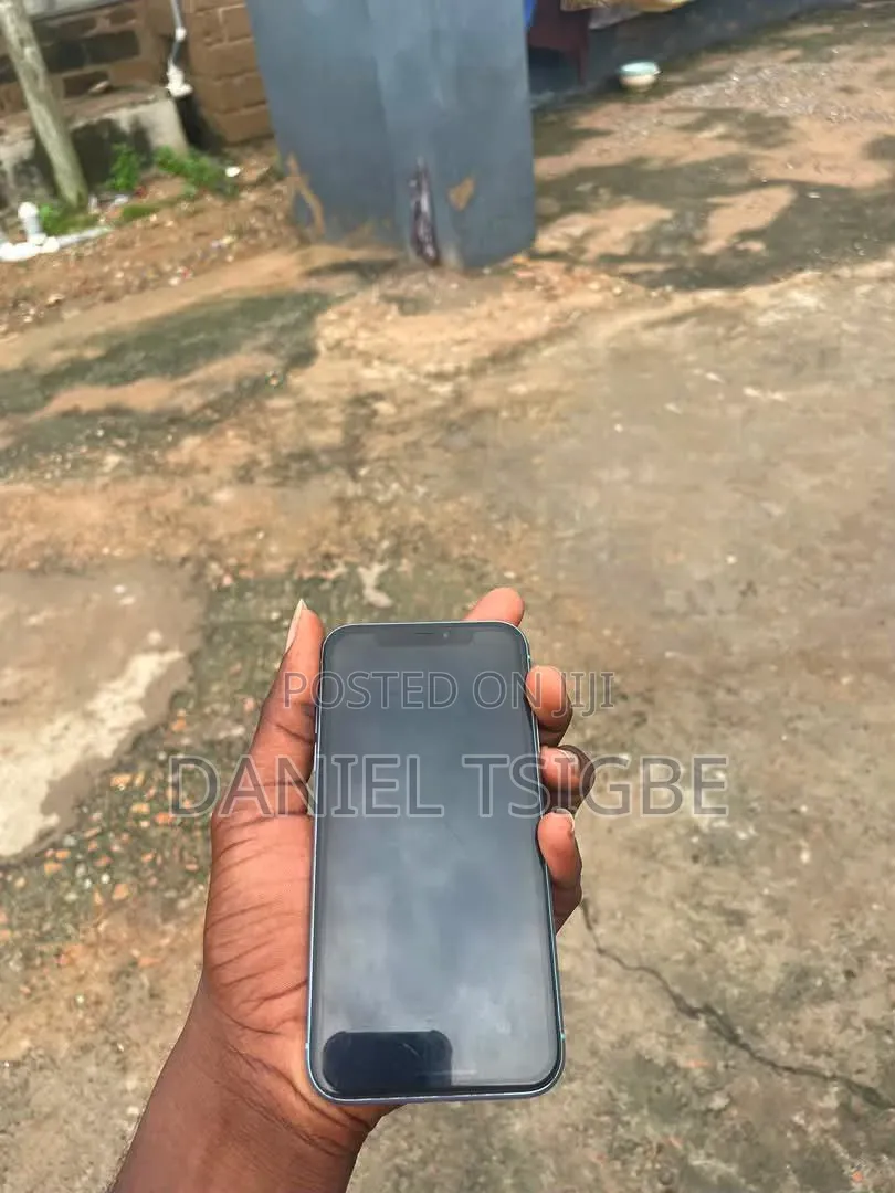 Apple iPhone XR 64 GB Blue