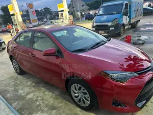 Toyota Corolla LE (1.8L 4cyl 2A) 2019 Red