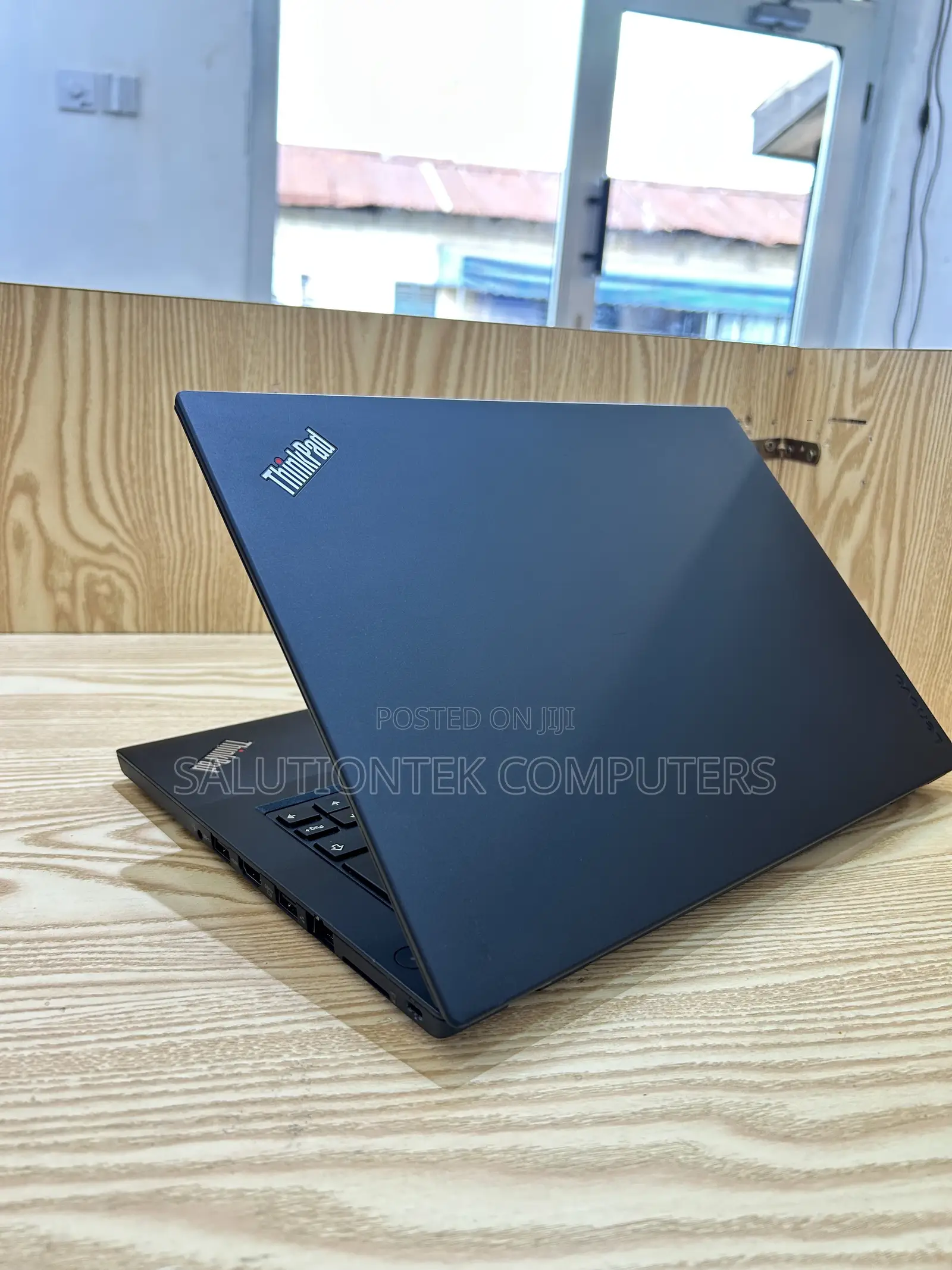 Laptop Lenovo ThinkPad A475 8GB AMD SSD 256GB